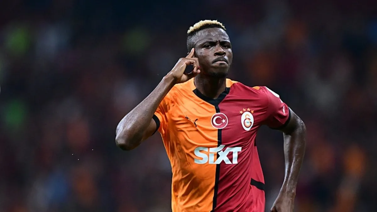 SON DAKİKA GALATASARAY HABERLERİ: Osimhen’i Ocak ayında istiyorlar! Ada basını 2 devi duyurdu