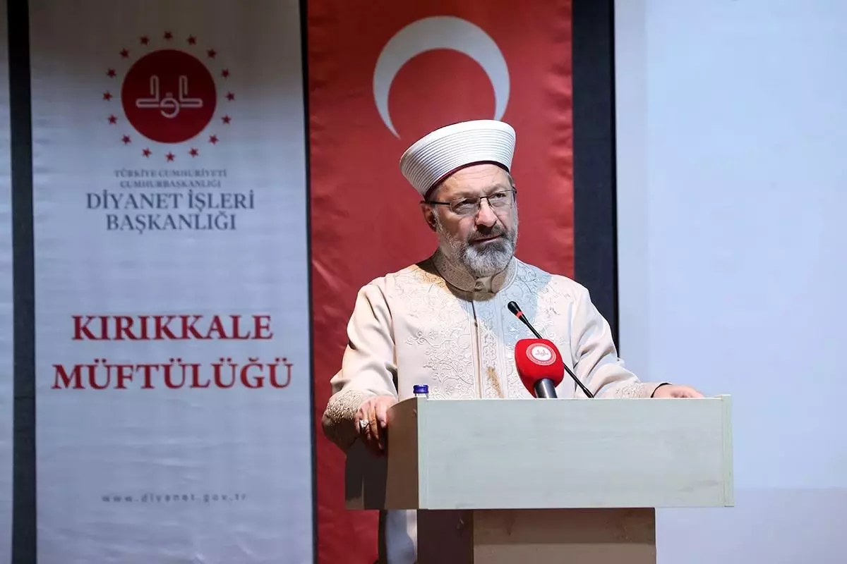 Erbaş: İslam, Dünyanın Sorunlarına Tek Çözüm