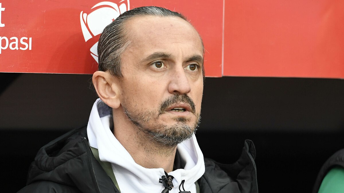Ümraniyespor’da Tuncay Şanlı’ya veda