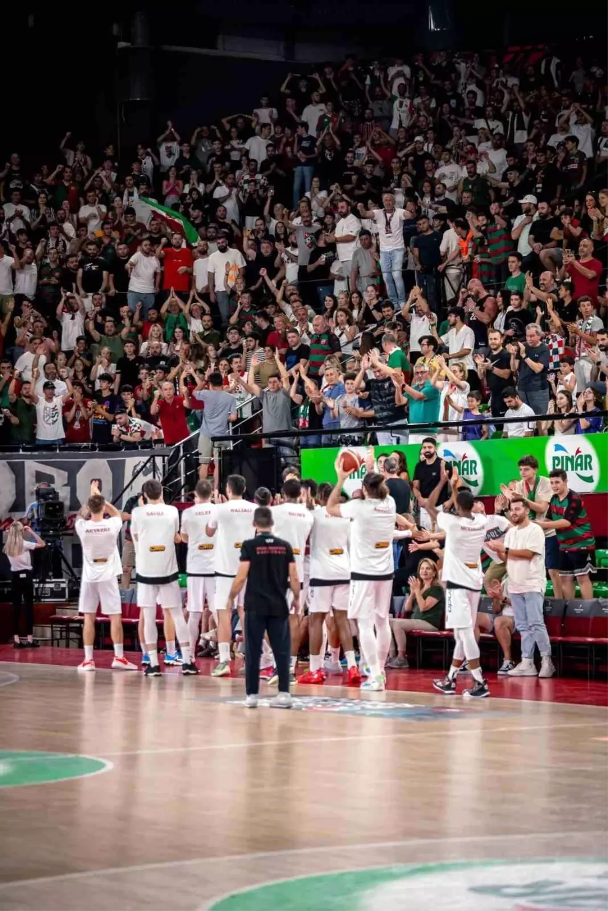 Karşıyaka, Galatasaray ile Eşleşti